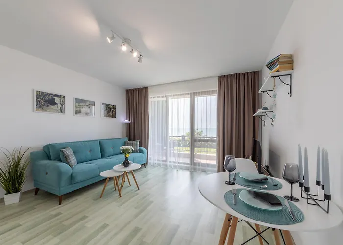 Caricia Complex Carpe Diem - Sea View , Free Parking & Swimming Pool