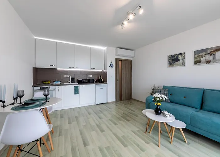 Caricia Complex Carpe Diem - Sea View , Free Parking & Swimming Pool Διαμέρισμα Μπαλτσίκ