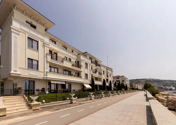 Διαμέρισμα Caricia Complex Carpe Diem - Sea View , Free Parking & Swimming Pool Μπαλτσίκ